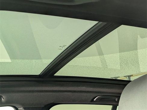 Used 2021 BMW X5 xDrive40i w/ M Sport Package image 13