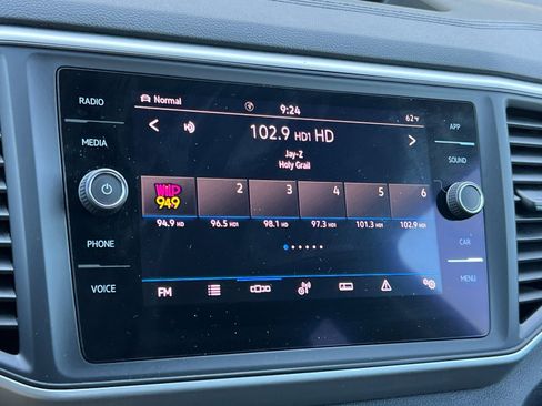 Used 2021 Volkswagen Atlas SE image 19