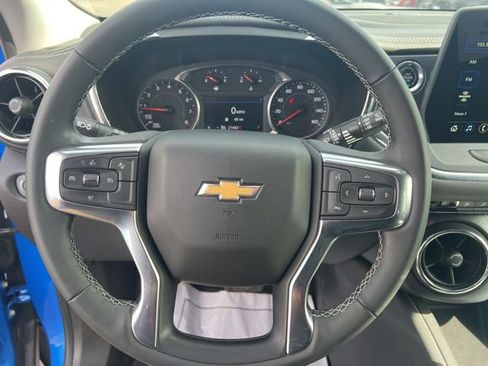Used 2024 Chevrolet Blazer LT AWD/4WD image 13