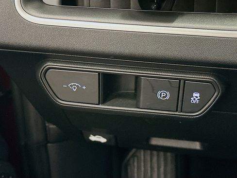 Used 2025 Kia K4 FWD image 17
