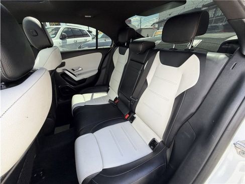 Used 2020 Mercedes-Benz A 220 image 25