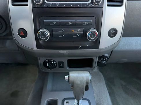 Used 2018 Nissan Frontier S AWD/4WD image 14