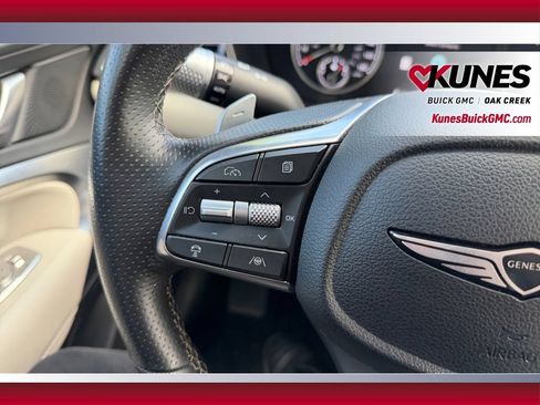 Used 2025 Genesis G70 2.5T AWD/4WD image 30