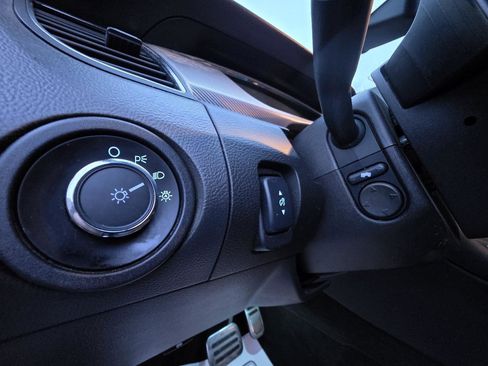 Used 2014 Ford Taurus SHO w/ Equipment Group 401A image 19