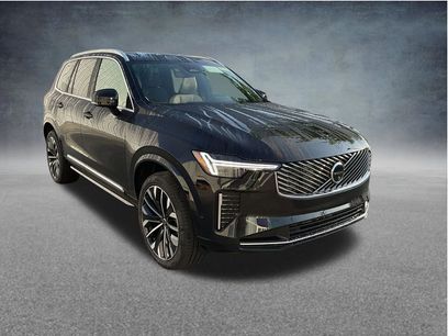 New 2026 Volvo XC90 B5 Plus w/ Protection Package Premier