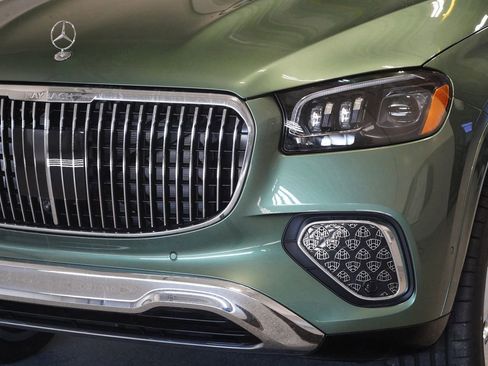 New 2026 Mercedes-Benz Maybach GLS 600 4MATIC image 8