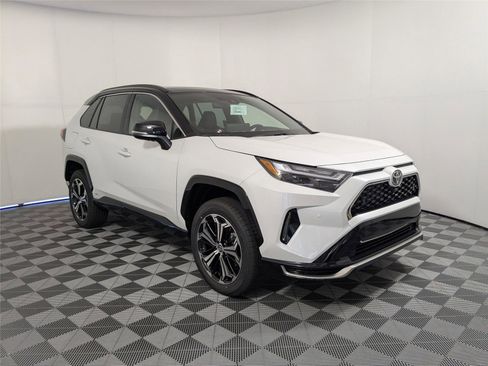 New 2025 Toyota RAV4 XSE image 20