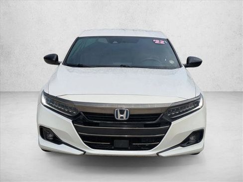 Used 2022 Honda Accord Sport image 2
