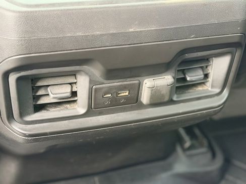 Used 2019 Chevrolet Silverado 1500 RST image 25