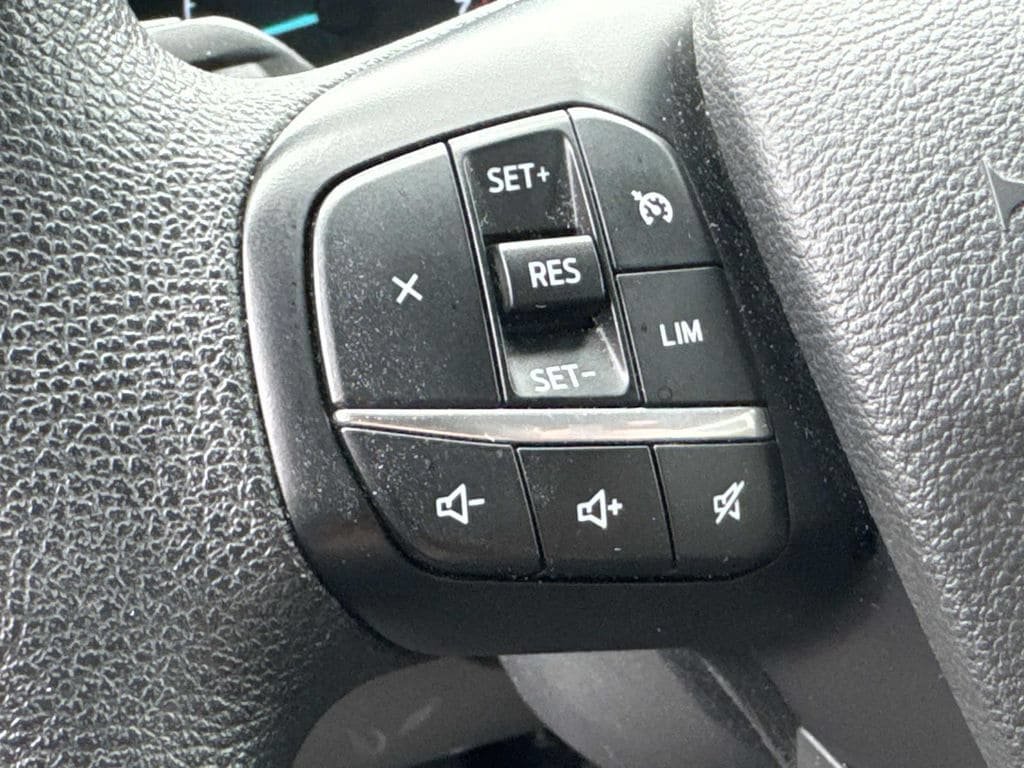 Used 2024 Ford Transit 350 XLT RWD image 30