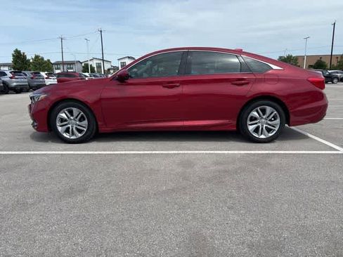 Used 2020 Honda Accord LX image 2