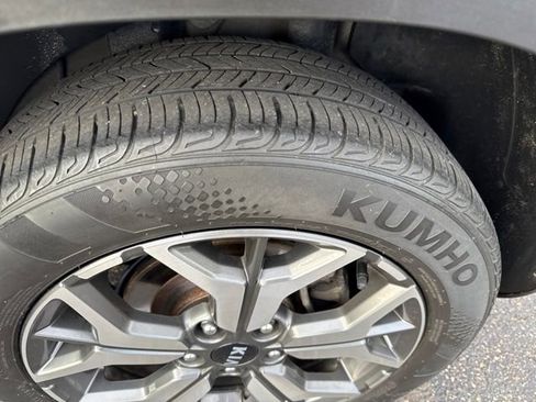 Used 2021 Kia Seltos EX image 30