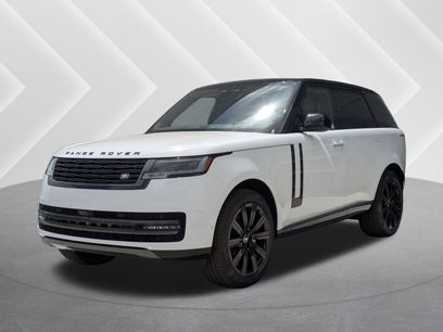 New 2025 Land Rover Range Rover SE