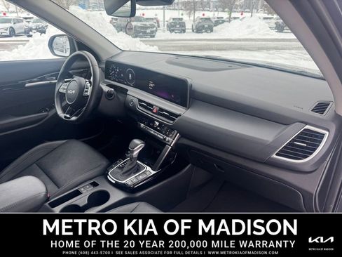 Used 2025 Kia Seltos SX image 34