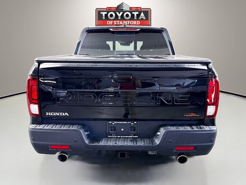 Used 2025 Honda Ridgeline TrailSport image 6