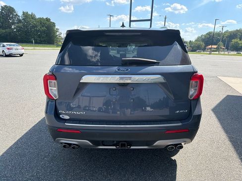 Used 2021 Ford Explorer Platinum w/ Equipment Group 601A AWD/4WD image 7