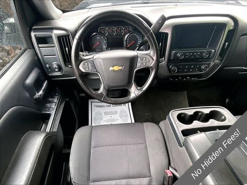 Used 2018 Chevrolet Silverado 1500 LT RWD image 3