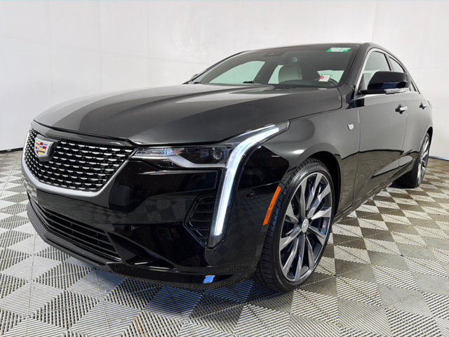 Used 2022 Cadillac CT4 Luxury w/ LPO, Exterior Accent Package RWD image 9