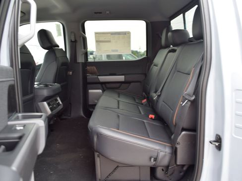 New 2026 Ford F250 Lariat w/ Lariat Premium Package AWD/4WD image 20