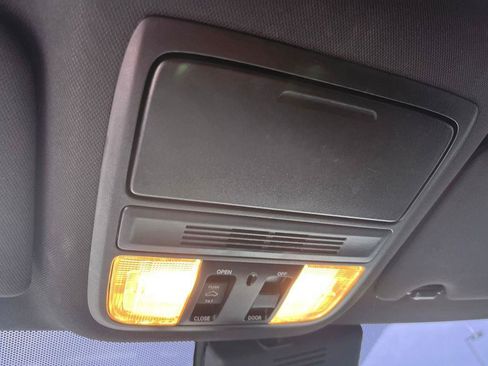 Used 2021 Honda Accord Sport image 17