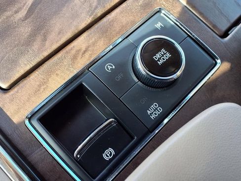Certified 2022 Lincoln Navigator Reserve AWD/4WD image 14