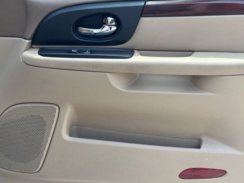 Used 2002 GMC Envoy SLT RWD image 15