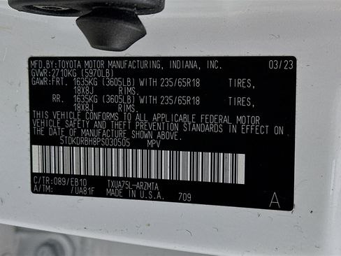 Used 2023 Toyota Highlander XLE image 33