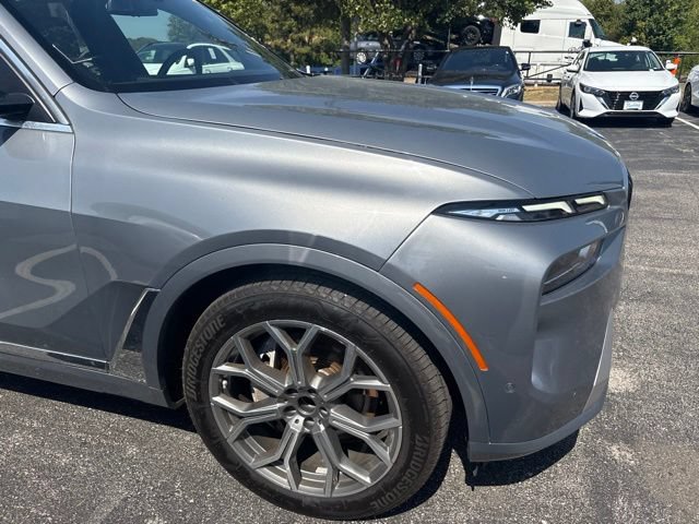 Used 2024 BMW X7 xDrive40i w/ Premium Package AWD/4WD image 22
