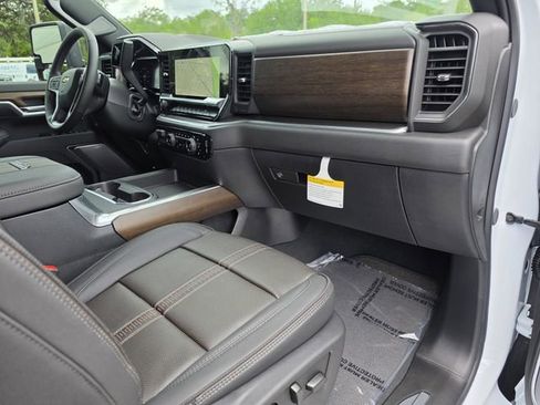 New 2026 Chevrolet Silverado 2500 High Country w/ High Country Premium Package AWD/4WD image 14