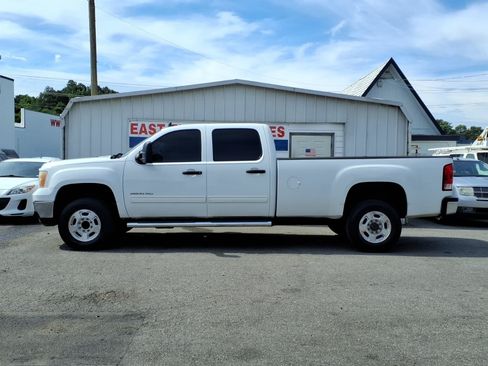 Used 2012 GMC Sierra 2500 SLE RWD image 2
