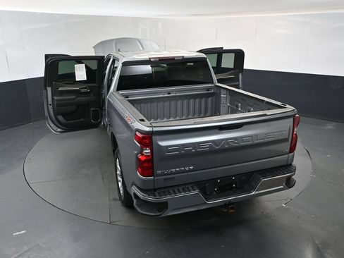 Used 2023 Chevrolet Silverado 1500 LT AWD/4WD image 18