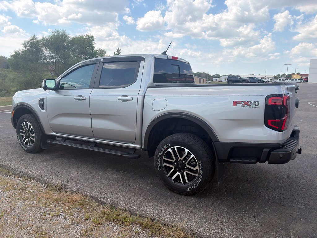 Certified 2024 Ford Ranger Lariat w/ FX4 Off-Road Package AWD/4WD image 7