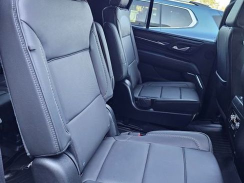 Used 2024 GMC Yukon Denali image 31