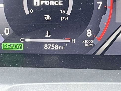 Used 2024 Toyota Tacoma TRD Off-Road image 23