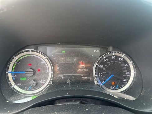 Used 2023 Toyota Highlander XLE image 13