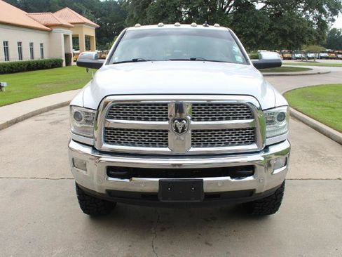 Used 2018 RAM 2500 Laramie w/ Convenience Group AWD/4WD image 6