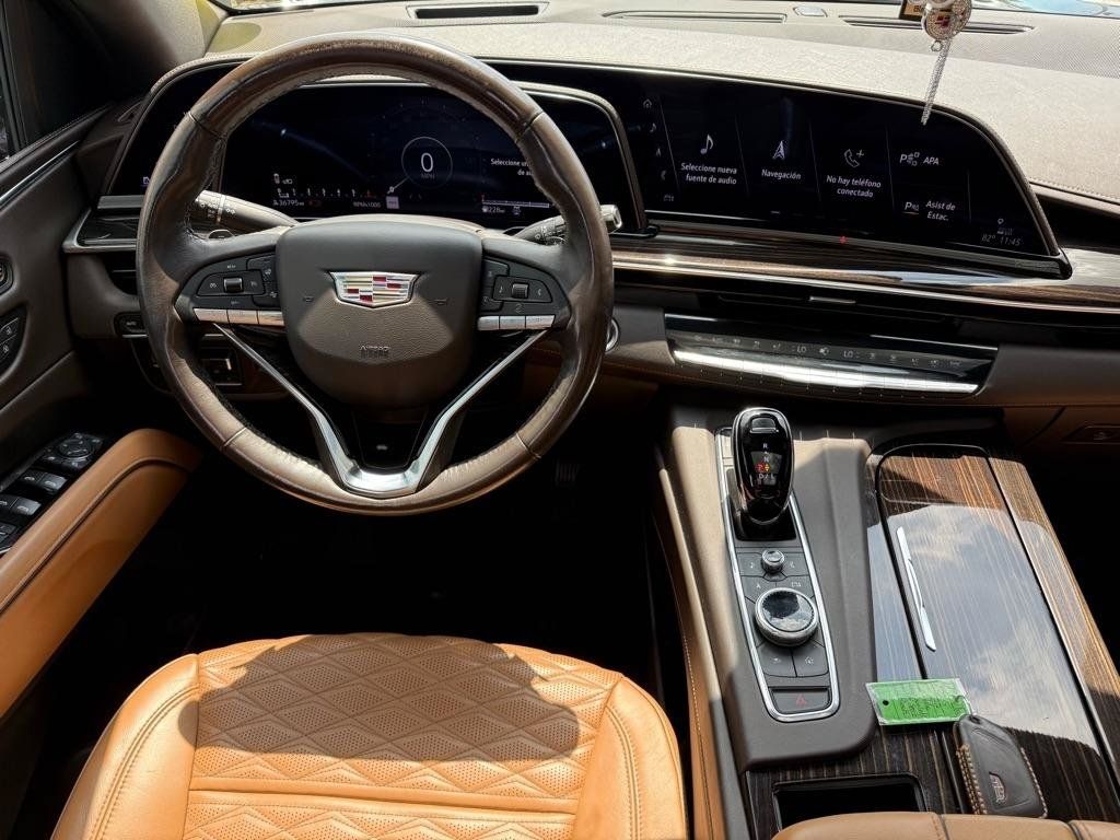 Used 2022 Cadillac Escalade ESV Sport w/ Touring Package AWD/4WD image 33