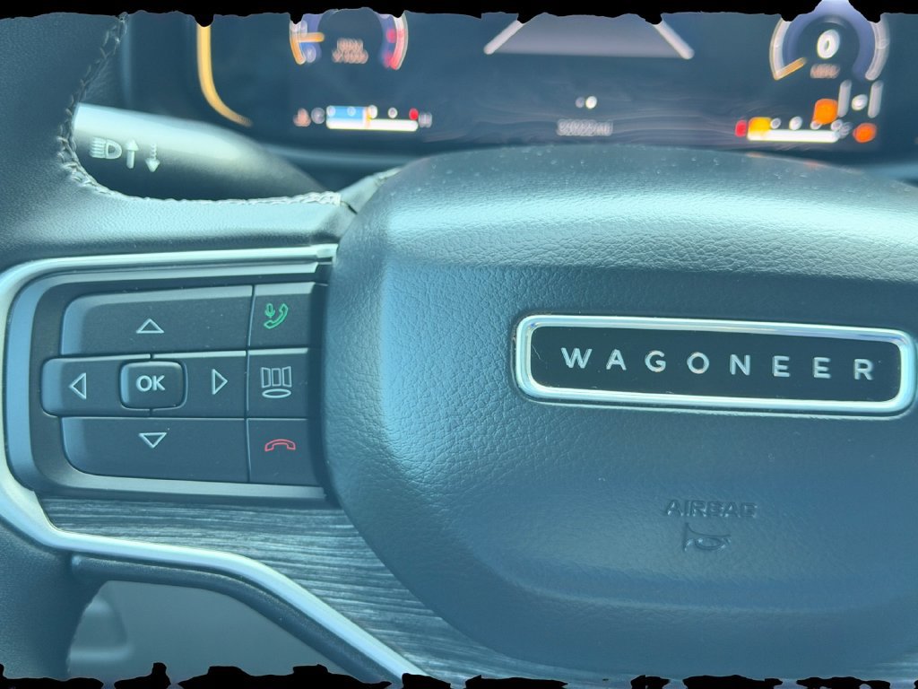 Used 2022 Jeep Wagoneer Series II AWD/4WD image 22