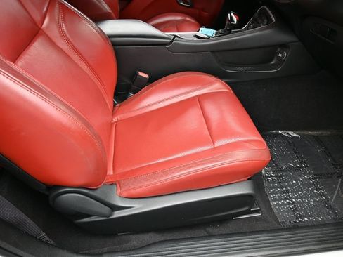 Used 2020 Dodge Challenger SXT w/ Plus Package RWD image 33