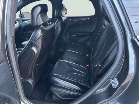 Used 2017 Lincoln MKC Reserve w/ Lincoln MKC Climate Package image 11