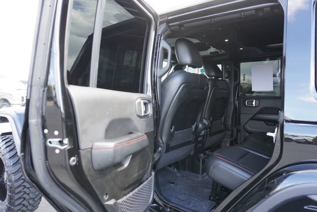 Used 2024 Jeep Wrangler Unlimited Rubicon AWD/4WD image 21