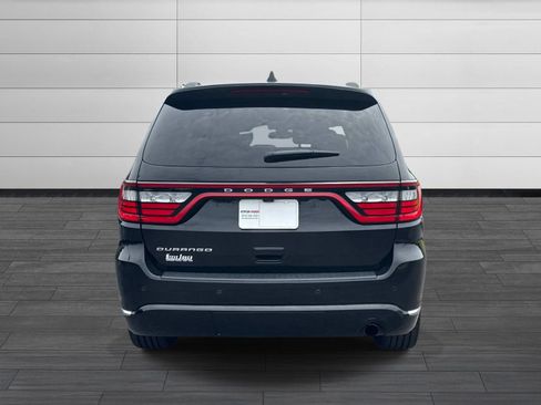 Used 2022 Dodge Durango SXT w/ Anodized Platinum Package RWD image 6