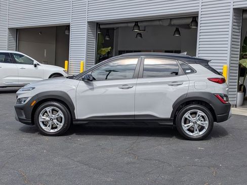 Used 2023 Hyundai Kona SEL AWD/4WD image 9