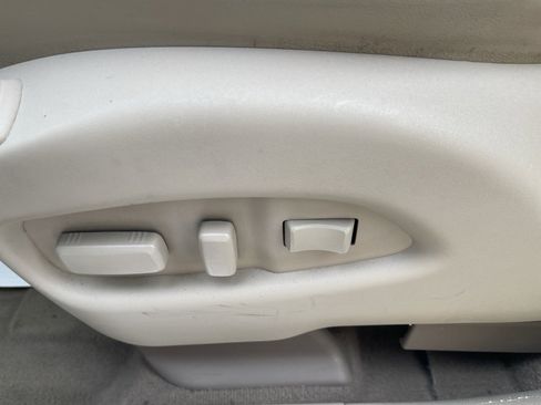 Used 2014 Cadillac SRX Performance w/ Driver Awareness Package image 16