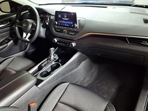 Used 2021 Nissan Altima 2.5 SV image 14