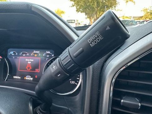 Certified 2022 Ford F250 Platinum w/ Tremor Off-Road Package image 25