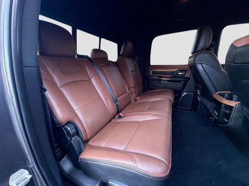 Used 2024 RAM 3500 Limited AWD/4WD image 26