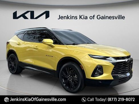Used 2022 Chevrolet Blazer RS w/ Enhanced Convenience Package FWD image 2