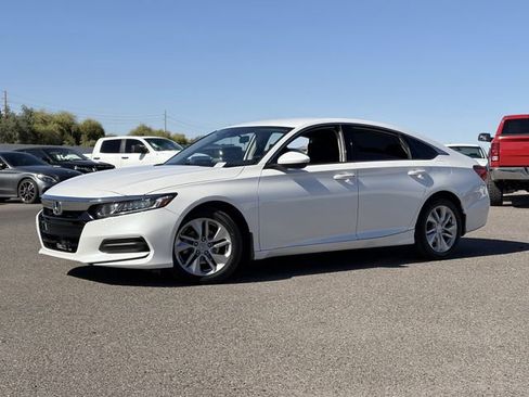 Used 2020 Honda Accord LX image 2