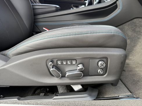 Used 2021 Bentley Continental GT image 20